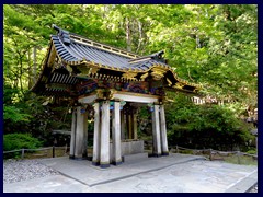 Taiyuinbyo Shrine 14